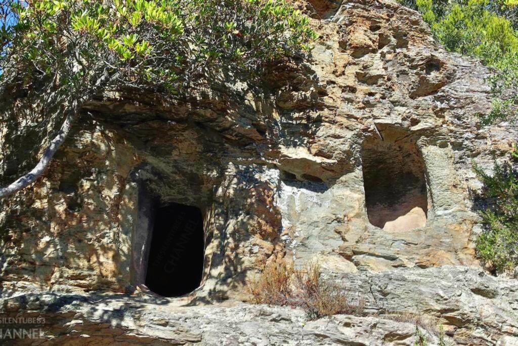 Ferula Romantica Mansarda Tra Fiumi E Montagne Sardegna Seùlo Extérieur photo