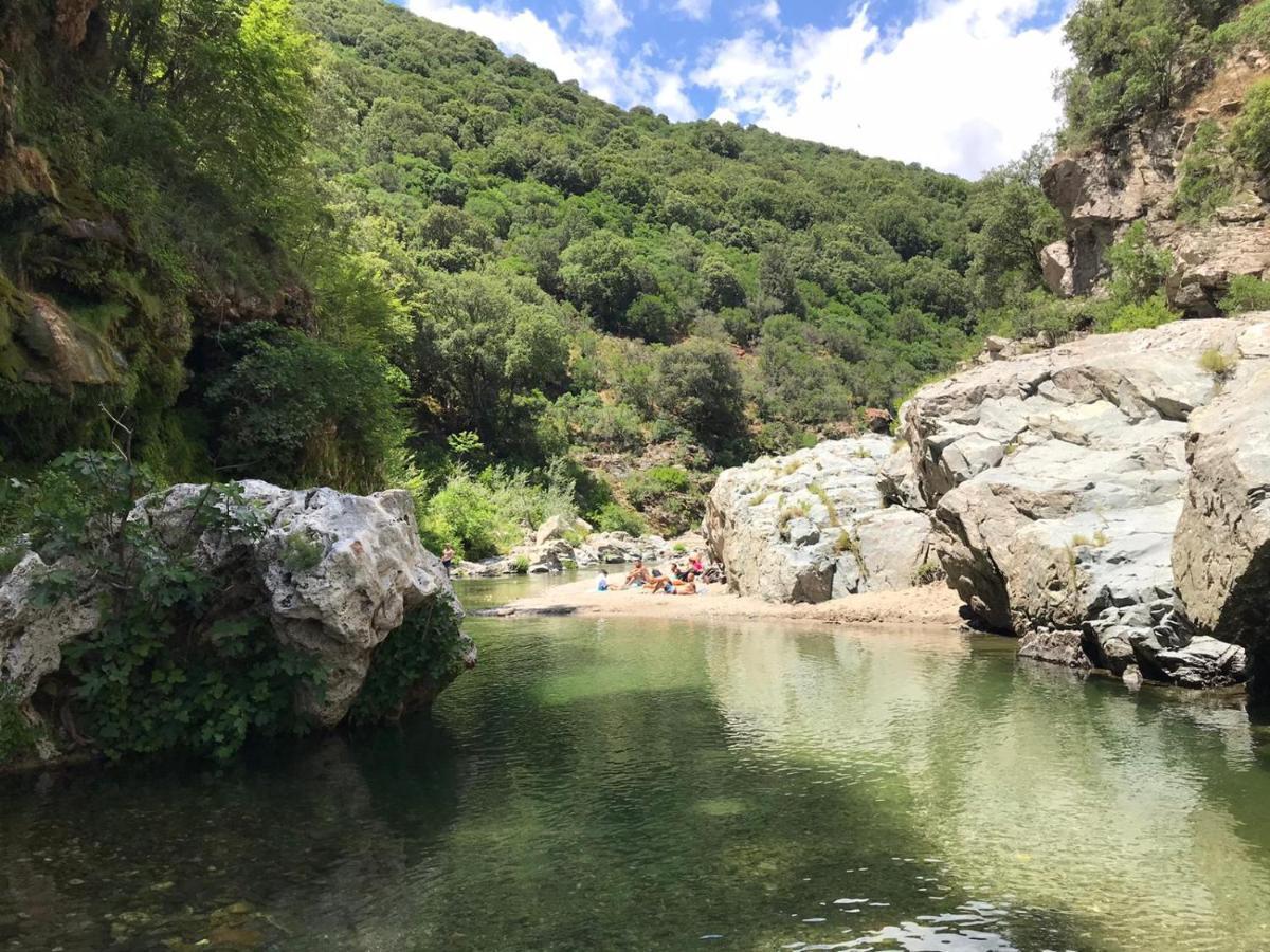 Ferula Romantica Mansarda Tra Fiumi E Montagne Sardegna Seùlo Extérieur photo